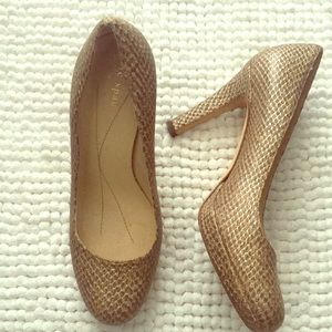 Kate Spade Platform Pumps 3.5”